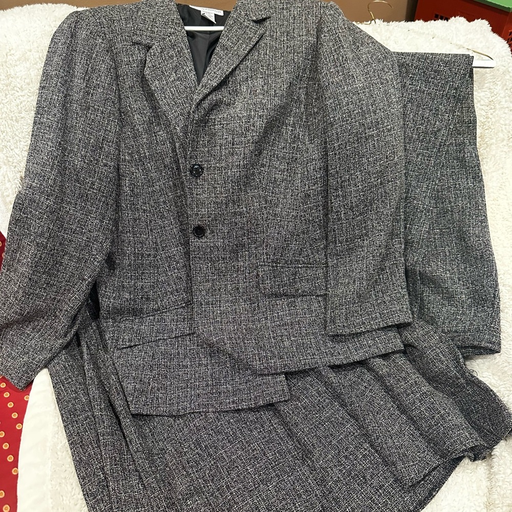 Sag Harbor Gray Suits Classic Wool-Blend Professional